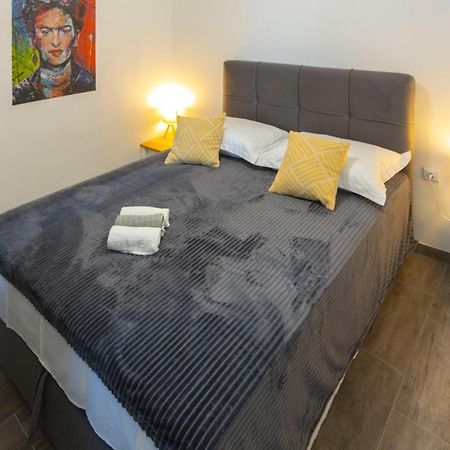 City Apartment Nora, Old Town Located, Free Parking Makarska Extérieur photo