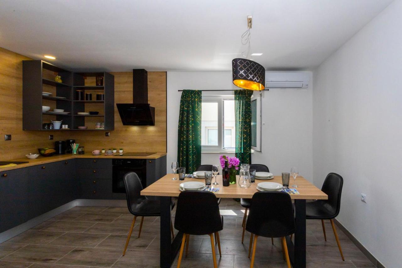 City Apartment Nora, Old Town Located, Free Parking Makarska Extérieur photo
