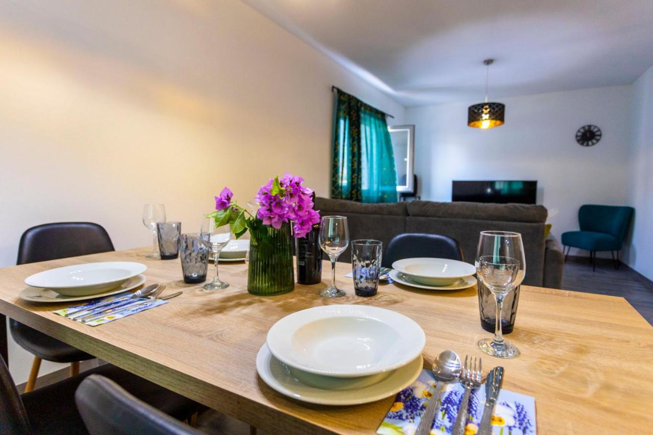 City Apartment Nora, Old Town Located, Free Parking Makarska Extérieur photo