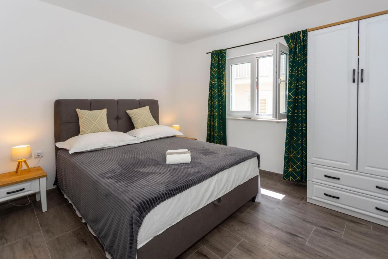 City Apartment Nora, Old Town Located, Free Parking Makarska Extérieur photo
