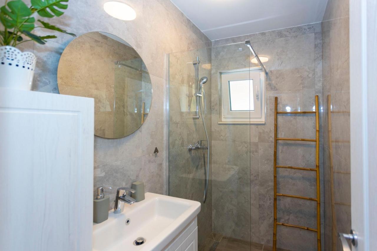 City Apartment Nora, Old Town Located, Free Parking Makarska Extérieur photo